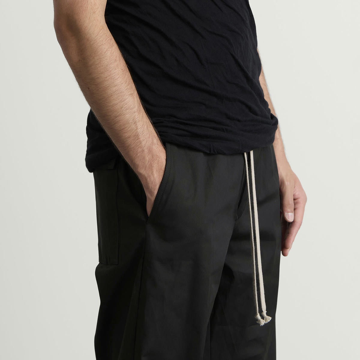 Rick Owens Men's Dietrich Drawstring Pant in Black