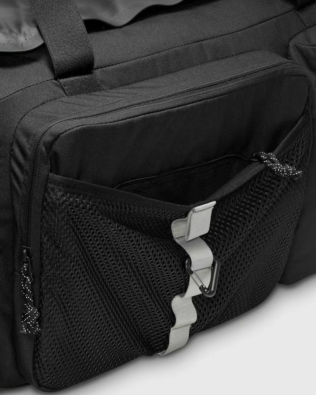 Nike ACG DAYMAX DUFFEL BAG Black Mens Duffle Bags & Weekender
