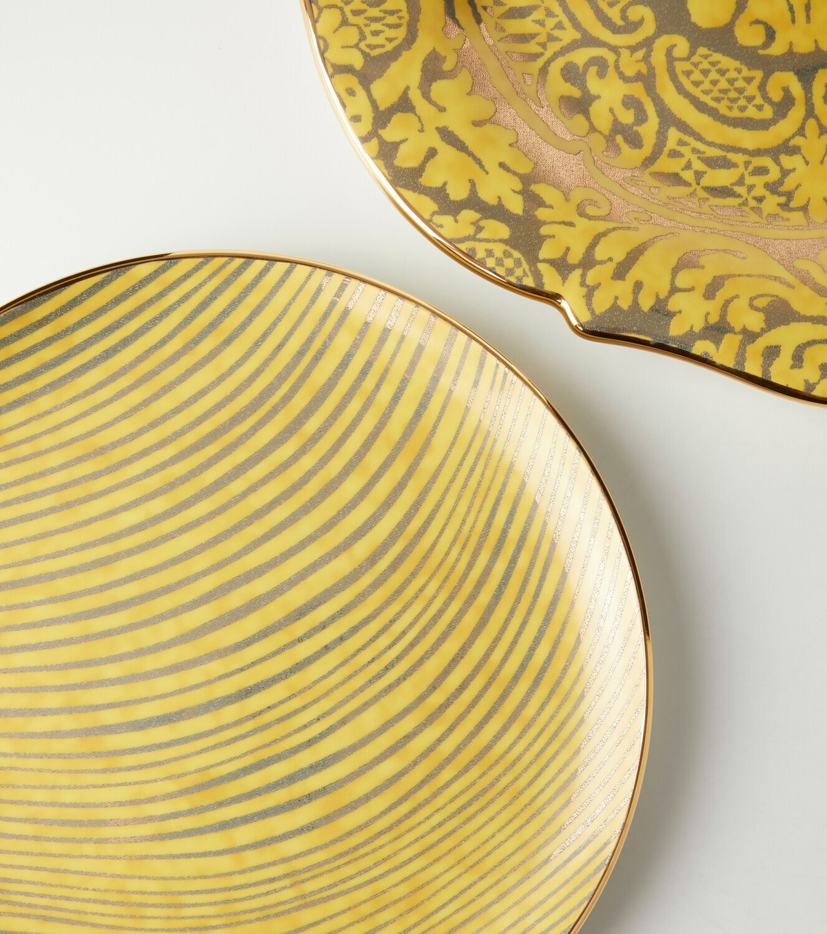 L'Objet x Fortuny Delphi dinner plate