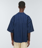 King & Tuckfield - Pinstripe cotton and linen bowling shirt