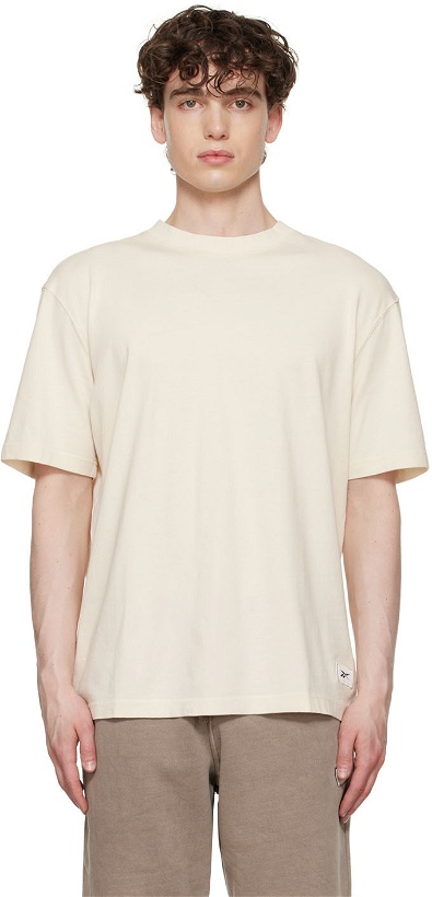 Photo: Reebok Classics Beige Cotton T-Shirt