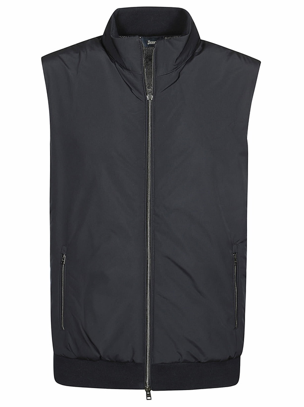 Photo: Herno Vest