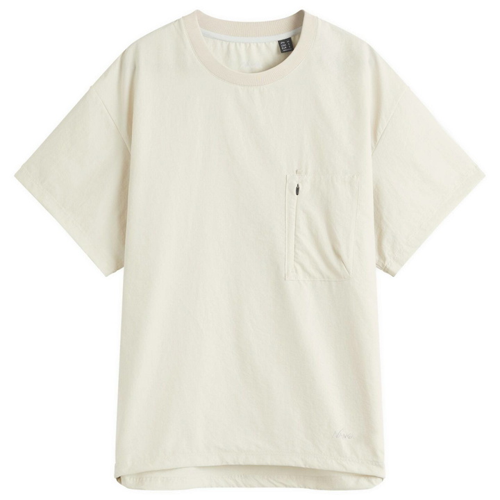 Photo: NANGA Men's Dotair® Comfy T-Shirt in Beige