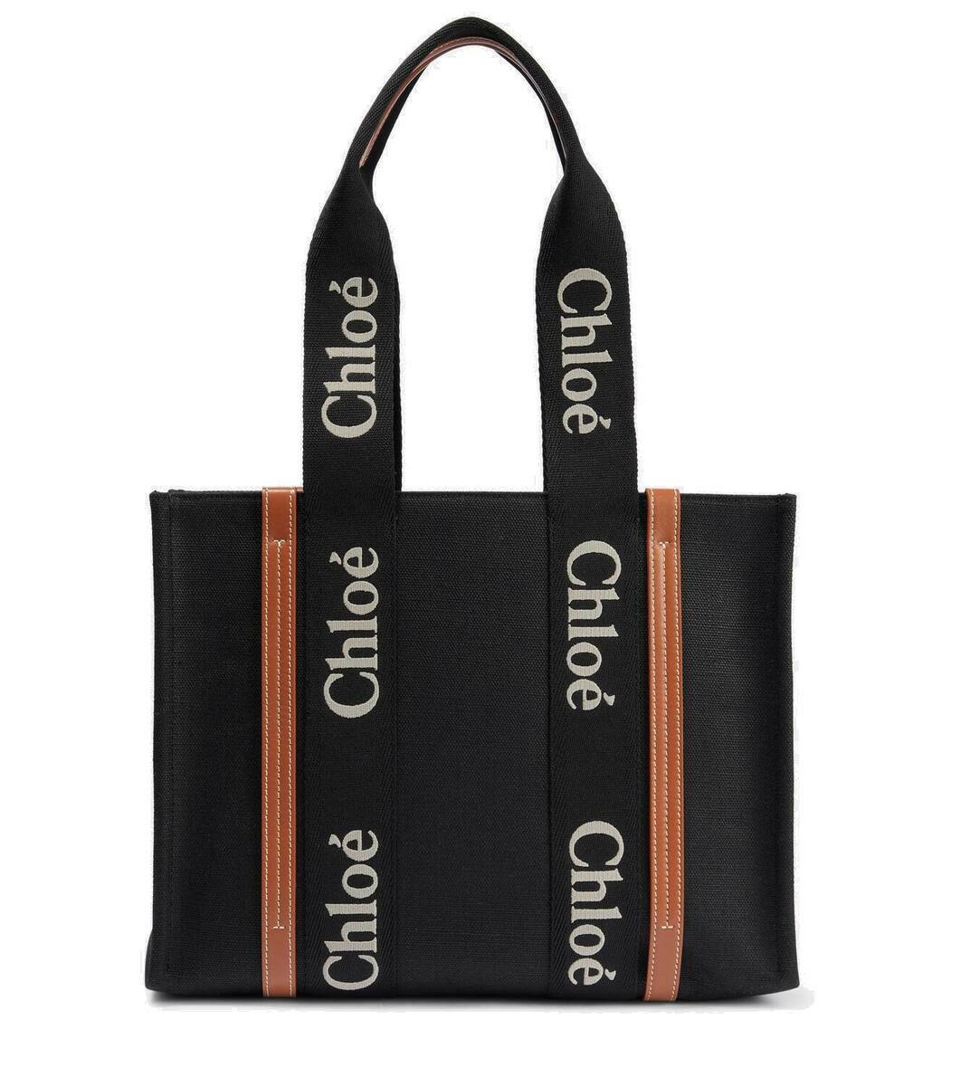 【Chloe】Woody Medium Bag Deep Denim ☆関税送料込み Chloé Woody Medium denim tote bag Chloe