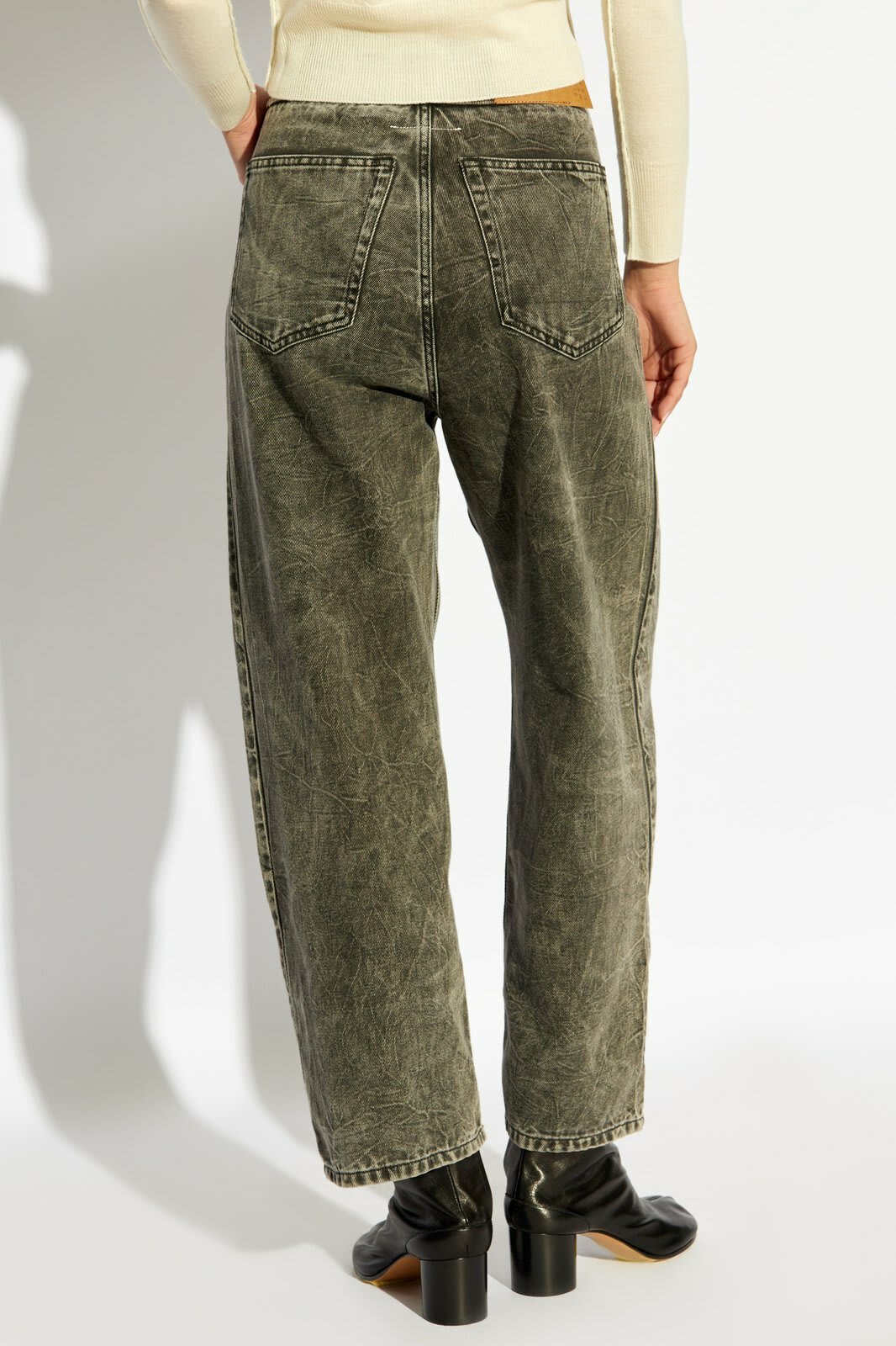 【MM6 MAISON MARGIELA】LOGO PATCH DENIM JEANS MM6 MM6 Maison Margiela logo-patch Jeans | Blue | FARFETCH