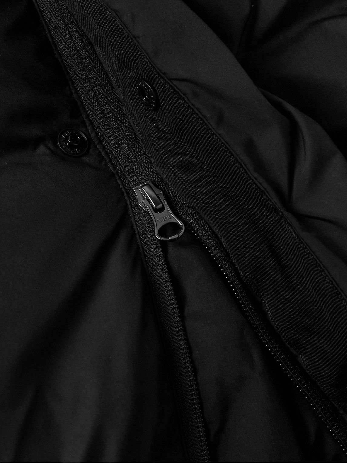 Amomento - Quilted Shell Hooded Down Jacket - Black AMOMENTO