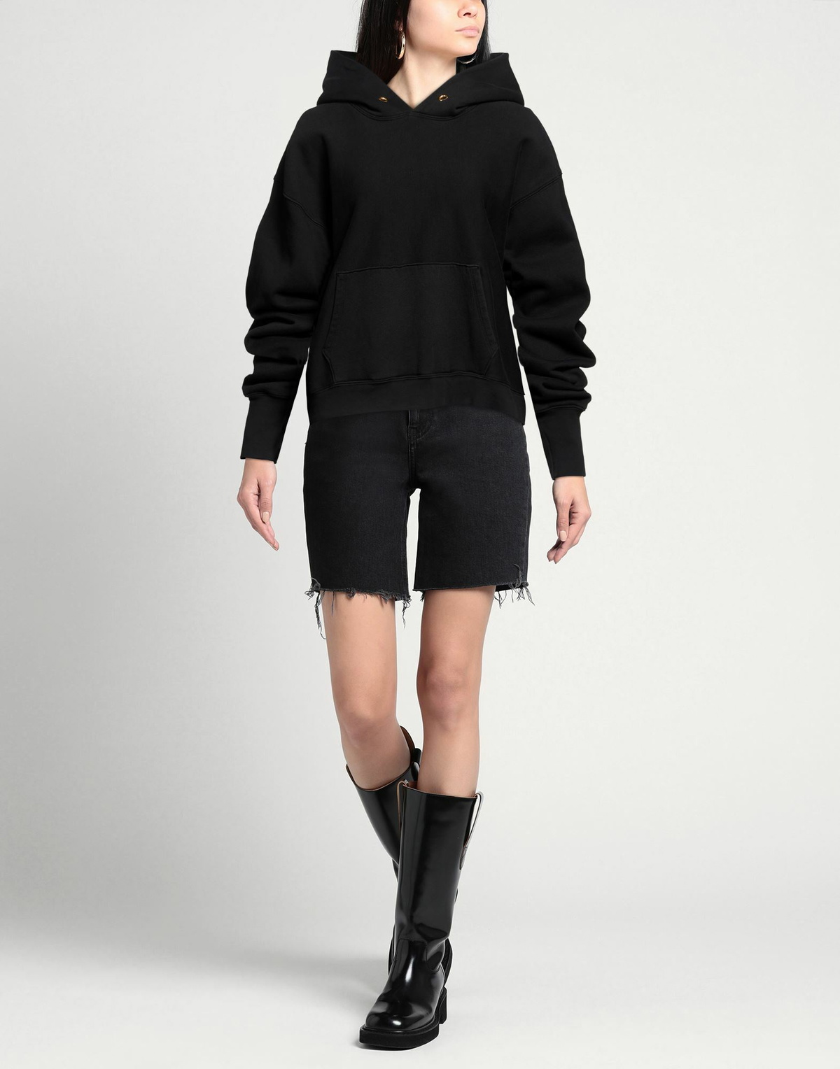 Les Tien Womens Sweatshirt in Black
