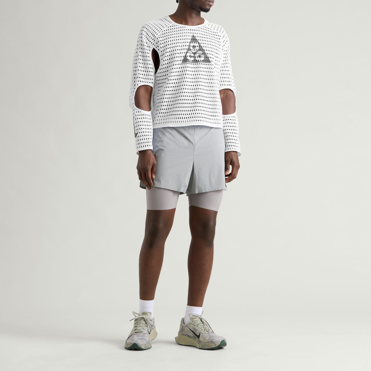 Nike Men's ACG Rapidair Long Sleeve in White/Reflective Silver