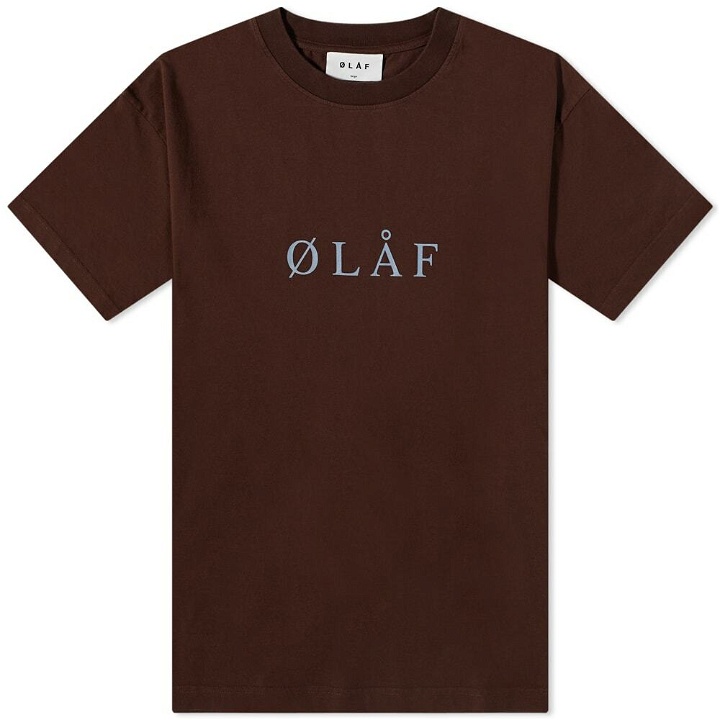 Photo: Olaf Hussein Men's Serif T-Shirt in Chocolate