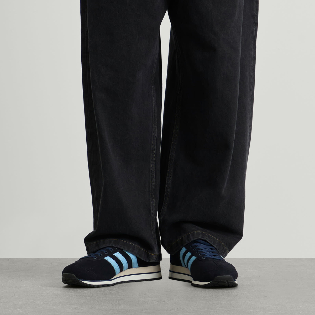 Adidas x Noel Gallagher Marathon SPZL Sneaker in Night Navy/Clear Blue/Core Black