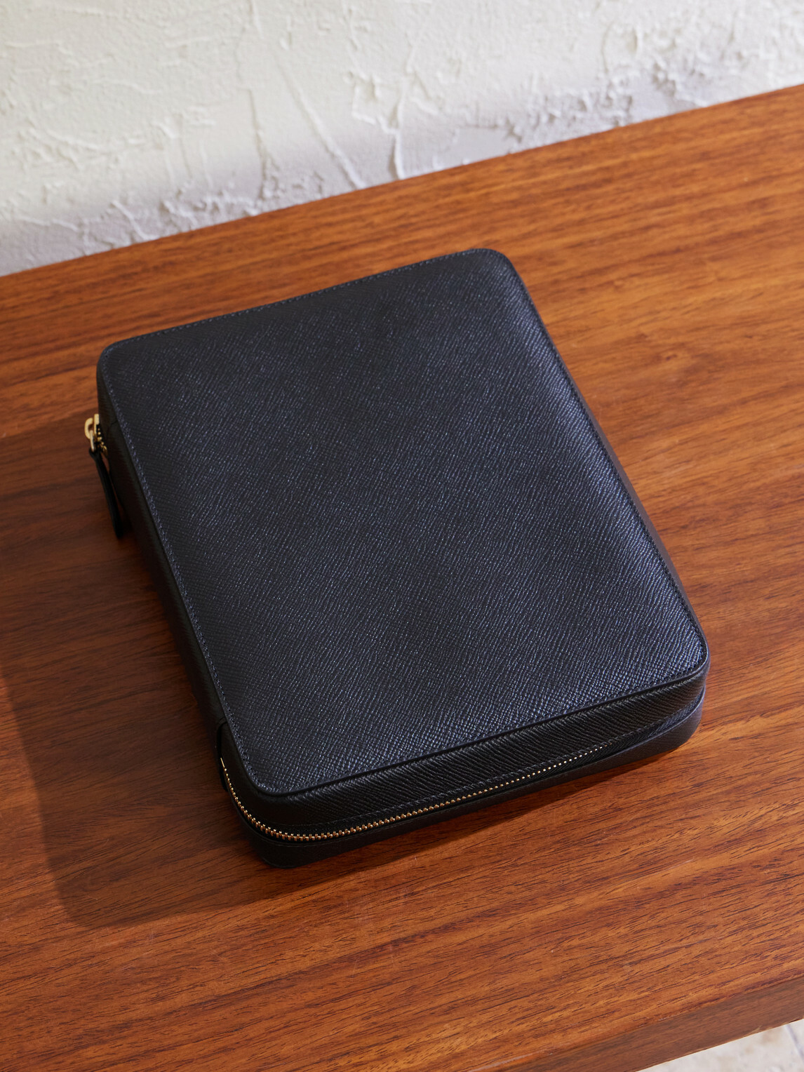 Smythson - Panama Cross-Grain Leather Artist Folio Stationary Set