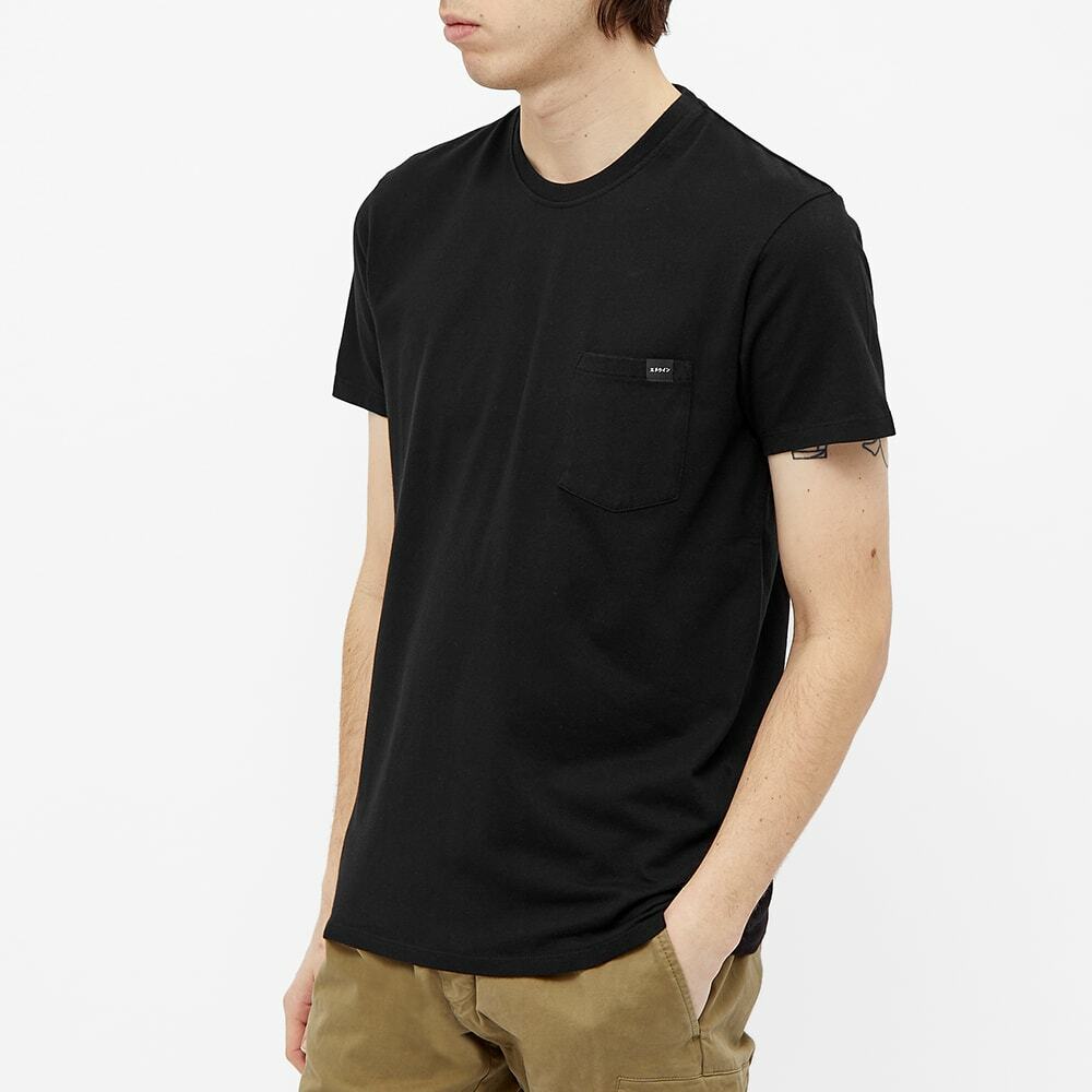 Edwin Men's Pocket T-Shirt in Black Edwin