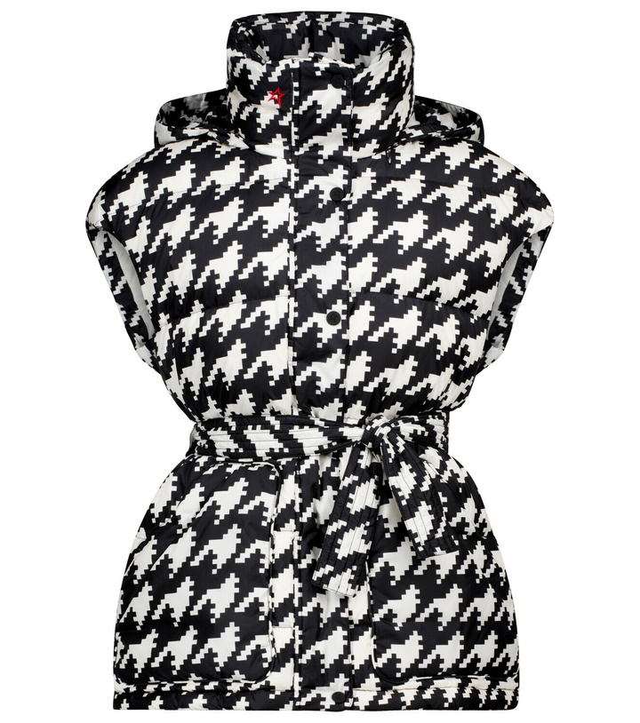 Photo: Perfect Moment Oversize Vest II down ski vest