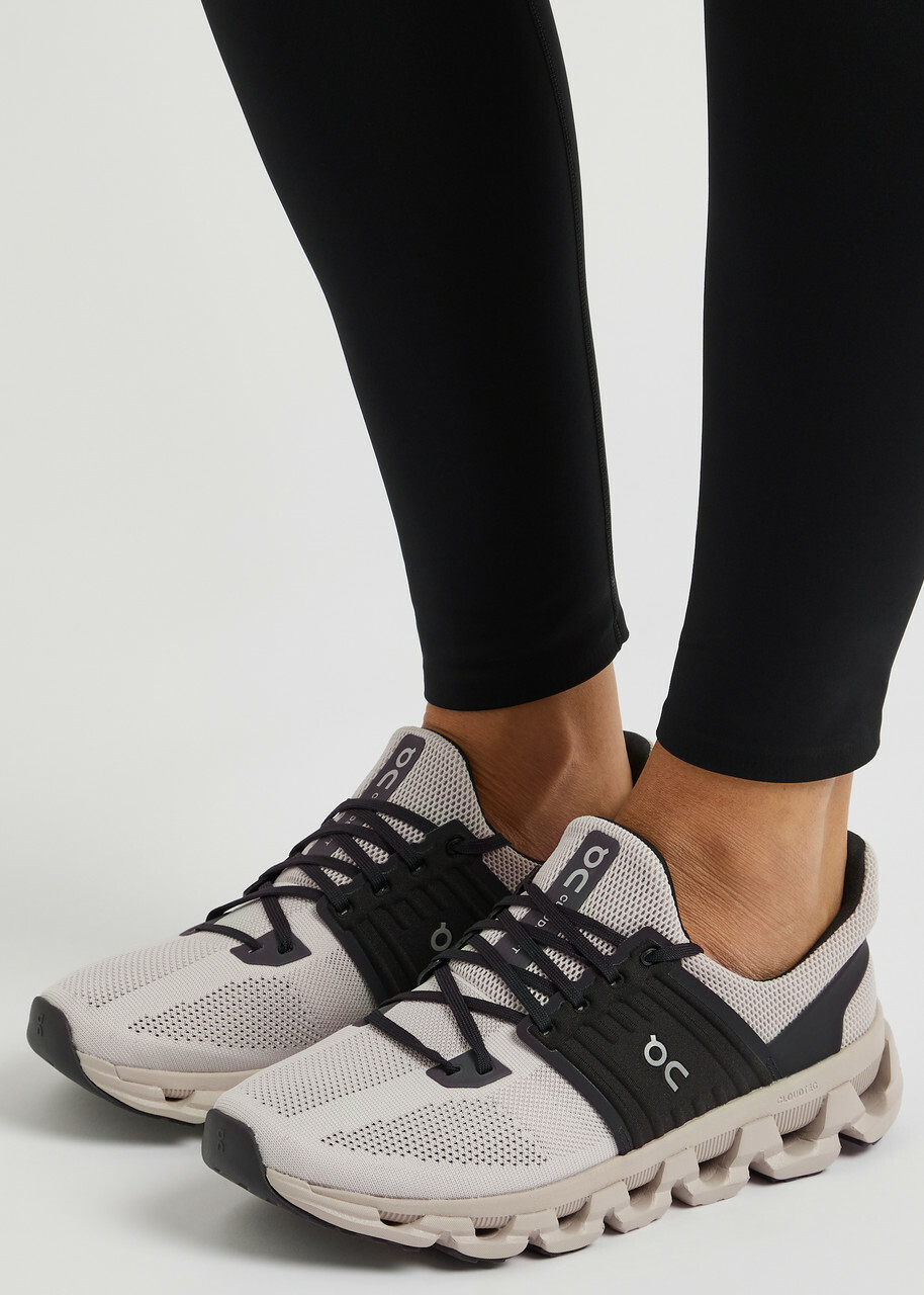ON Cloudswift 3 Panelled Mesh Sneakers White And Black