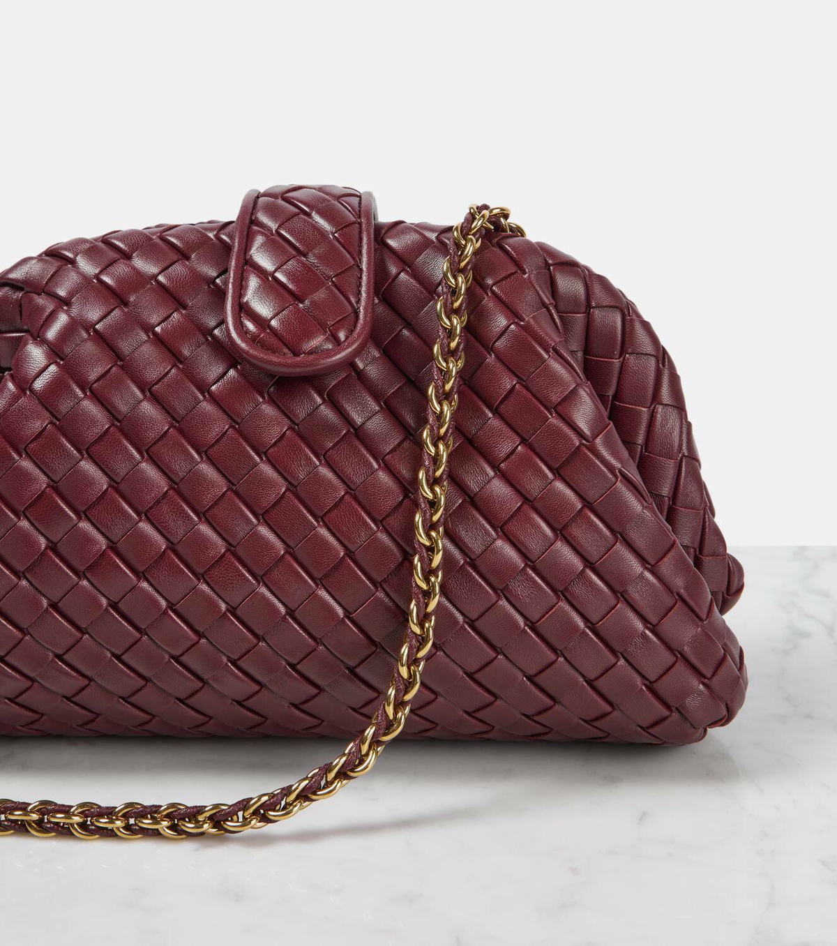 送料関税込★BOTTEGA VENETA★Lauren 1980 レザークラッチ Bottega Veneta Lauren 1980 Padded Intrecciato Leather Clutch
