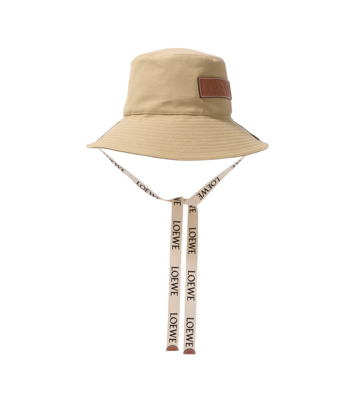 Photo: Loewe Paula's Ibiza logo canvas bucket hat