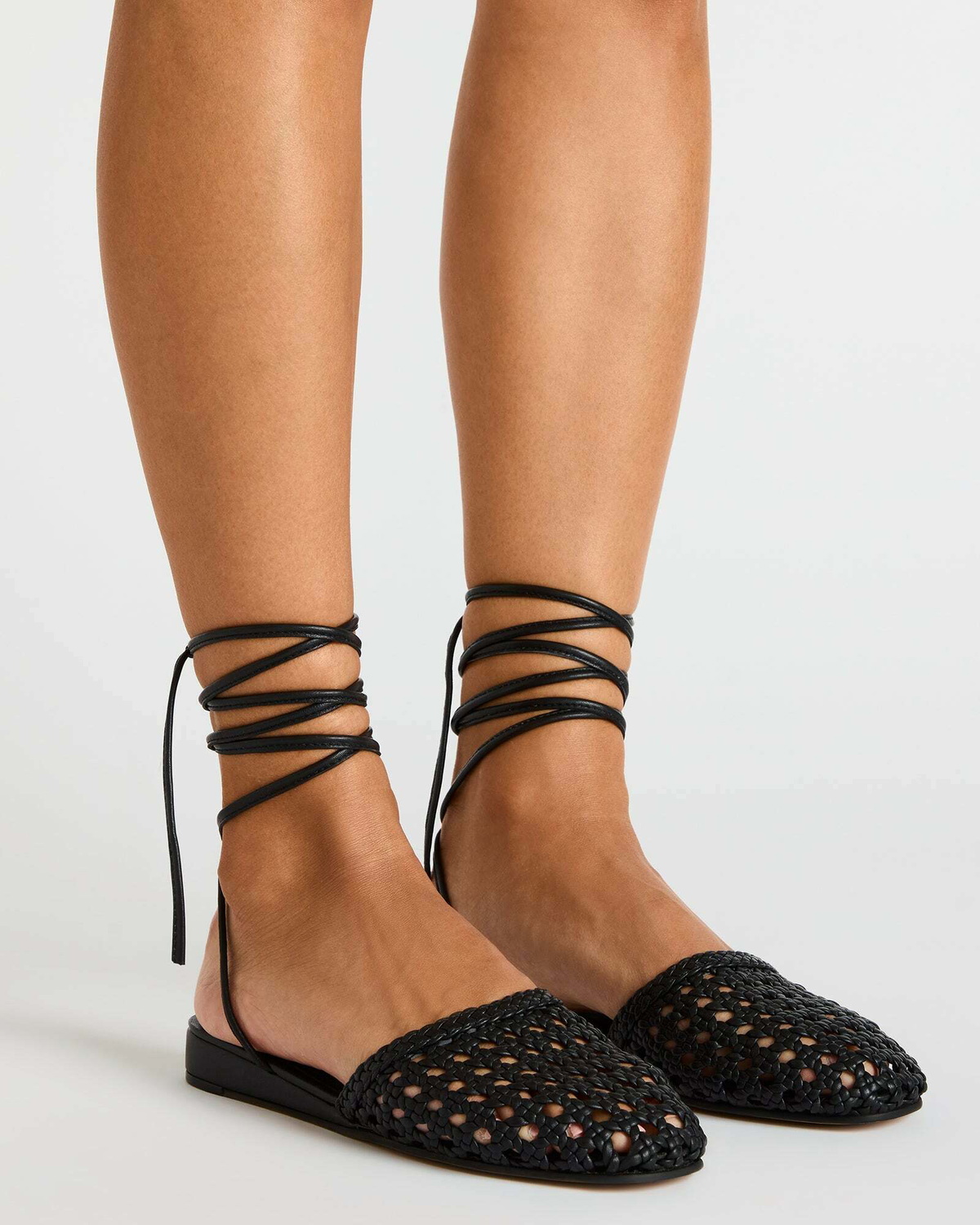 Steve Madden Flutterrr Sandals in Black