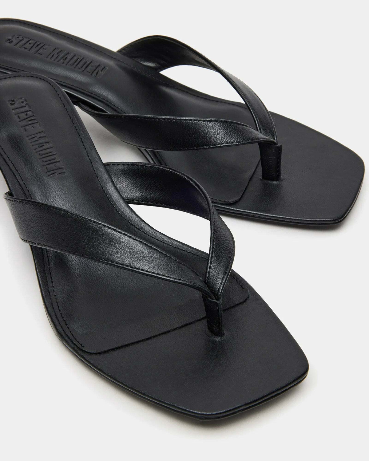 Steve Madden Tracie Sandals in Black