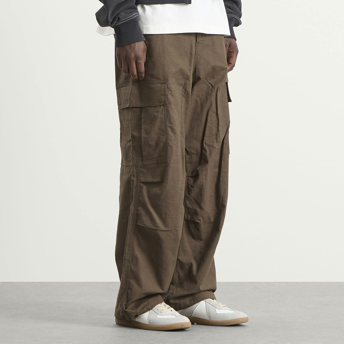Rhude Men's Linen Parachute Pants in Olive Green