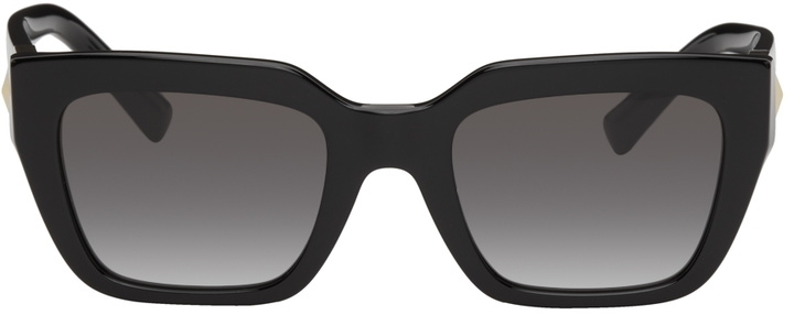 Photo: Valentino Garavani Black Roman Stud Squared Sunglasses