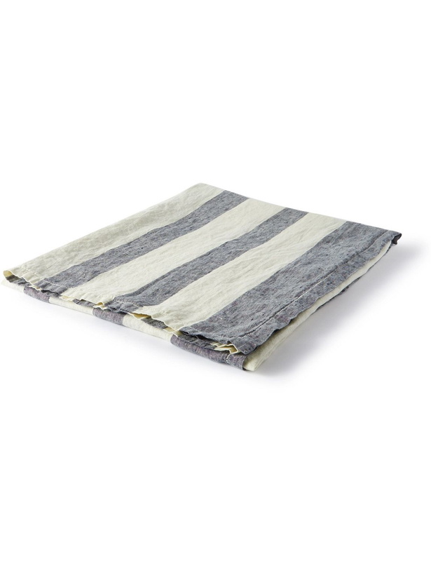 Photo: Frescobol Carioca - Arpoador Striped Linen Towel