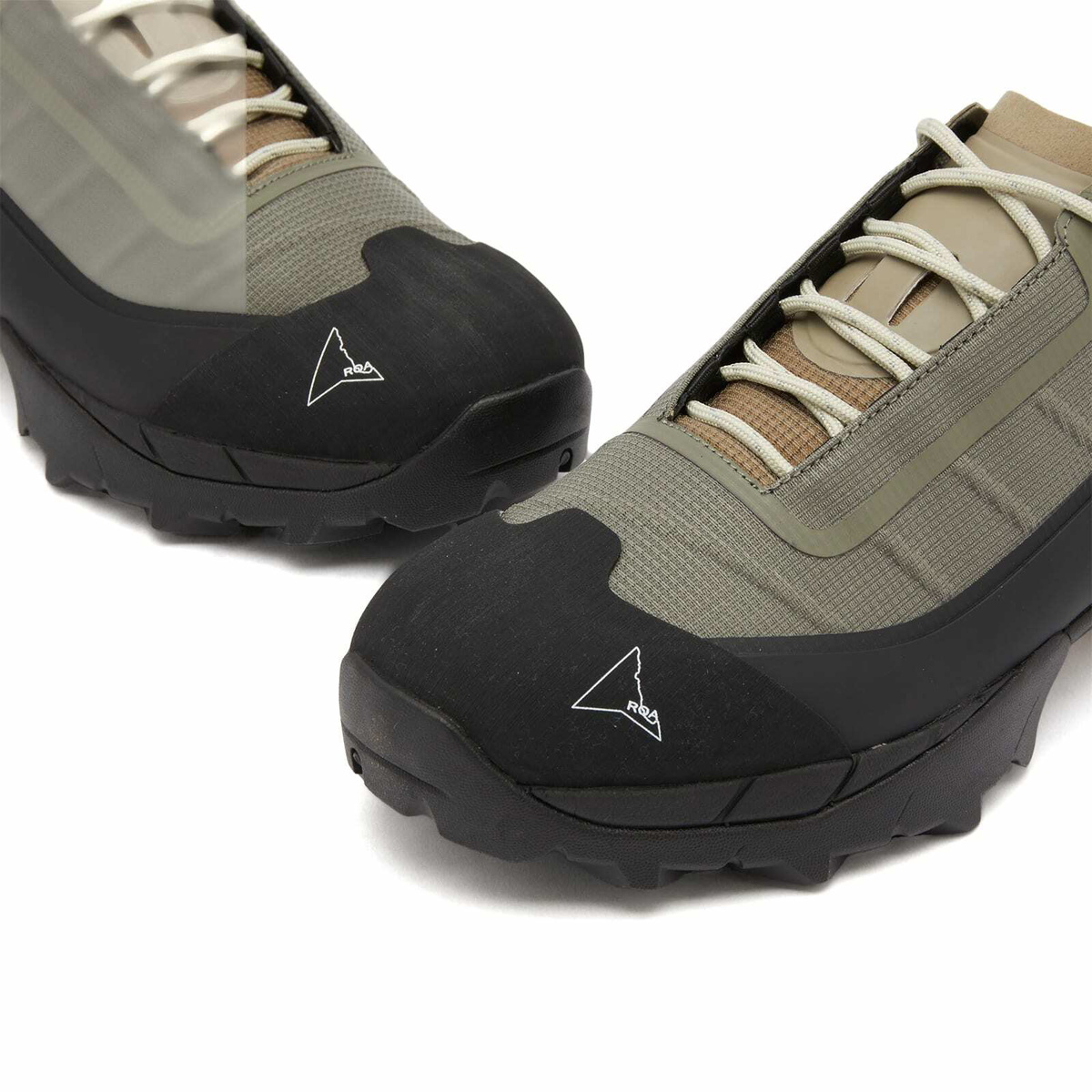 ROA Men's Katharina Light Sneaker in Dark Grey Taupe ROA