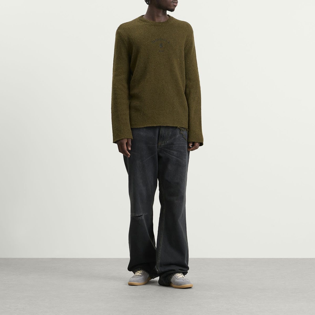 MM6 Maison Margiela Men's 6 Logo Crewneck Jumper in Khaki-Black Print