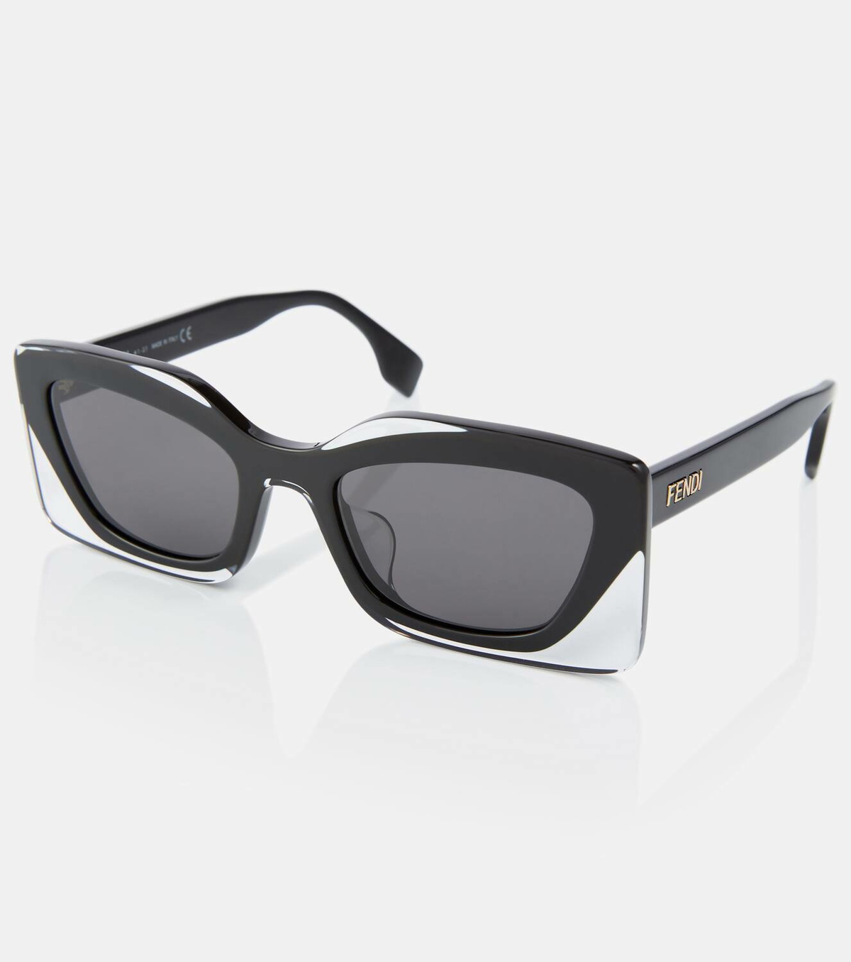 FENDI
FENDI FEEL SUNGLASSES | BLACK/SMOKE Fendi FS300 001 – Vintage Frames Company main image 4