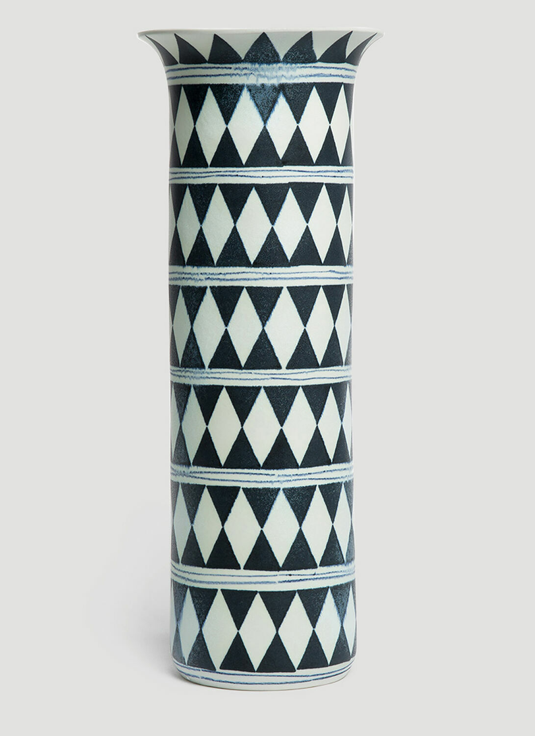 L'Objet Tribal Diamond Vase
