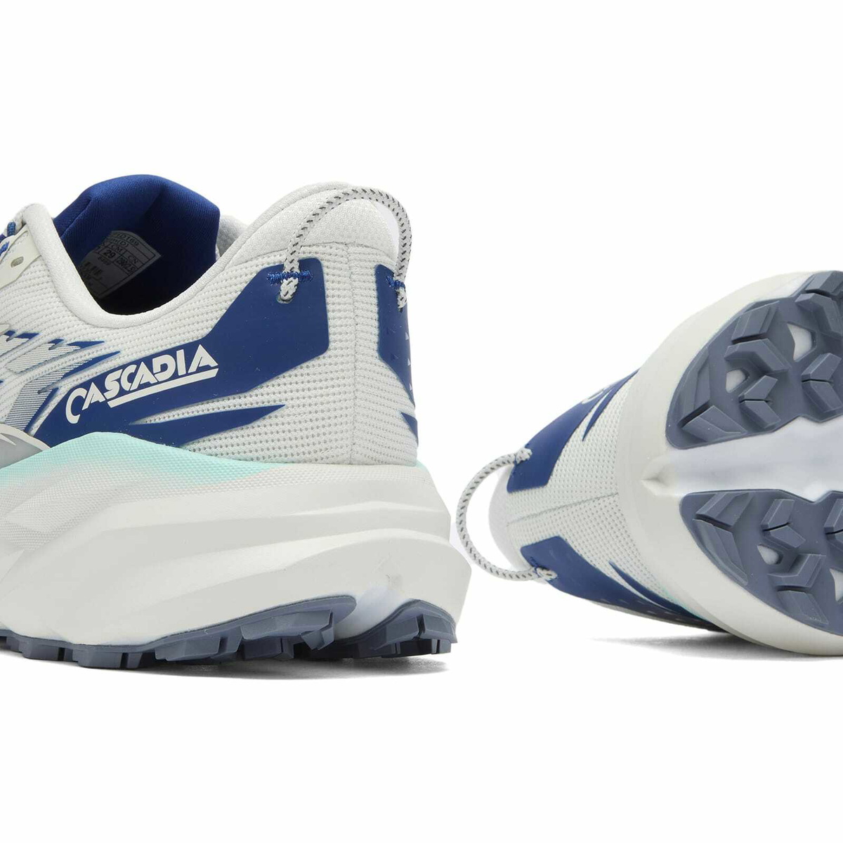 Brooks Men's Cascadia 19 Sneaker in Blue/Gray/Bellwether