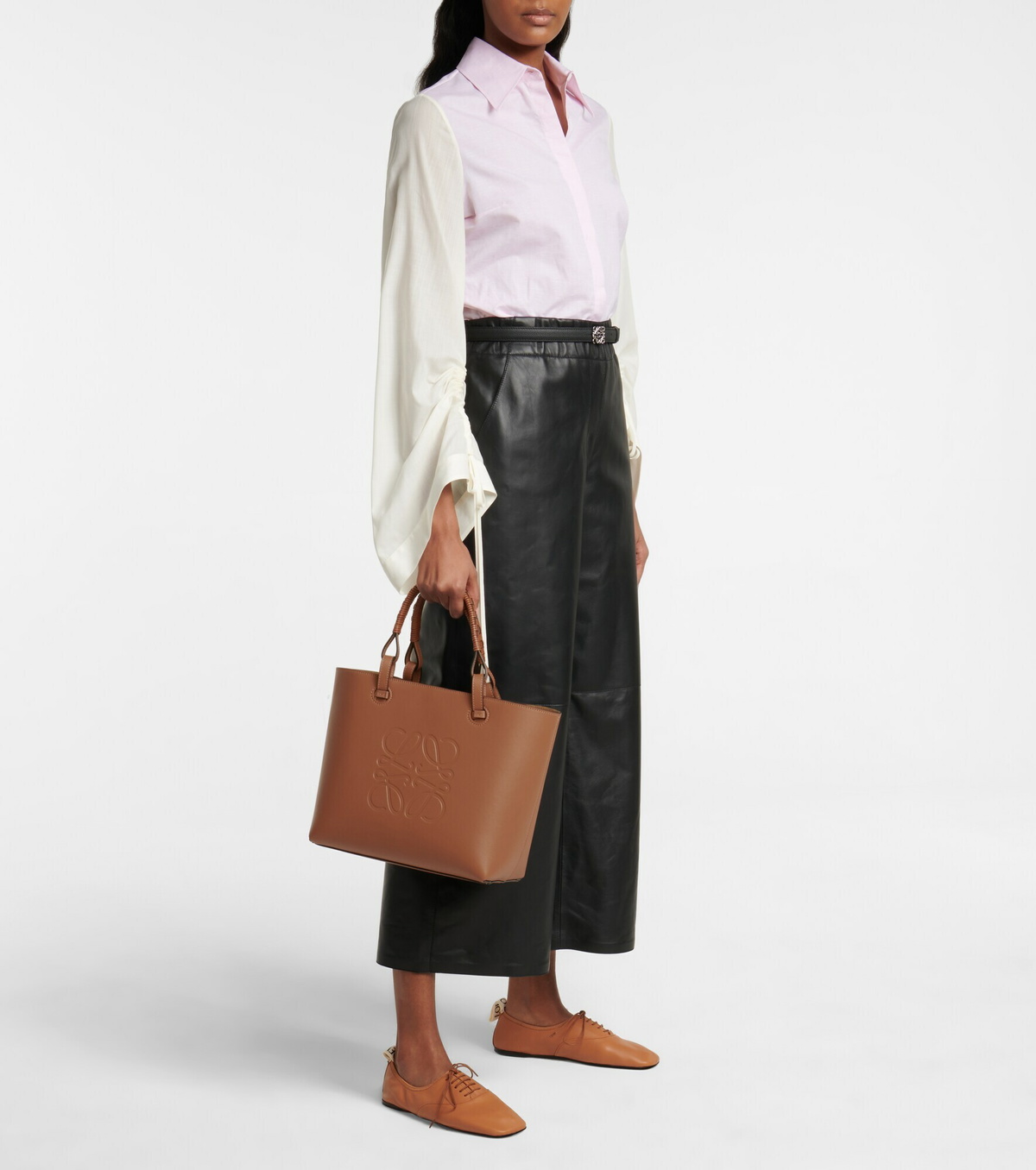 【関税送料込】Loewe Cabas Anagram Small tan トートバッグ loewe x ken price bamboo leather bag - 'Anagram' tote bag
