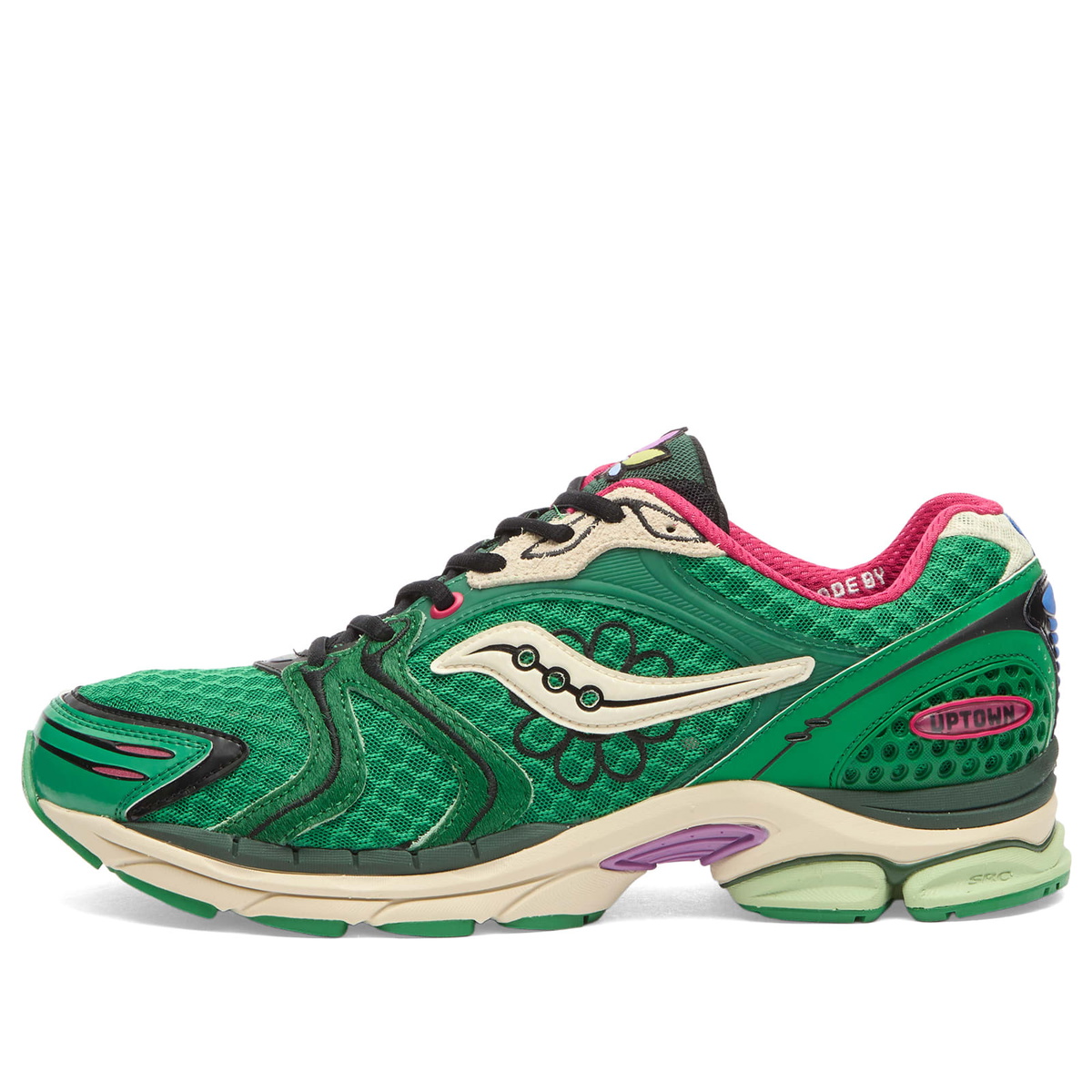 Saucony x Jae Tips Triumph 4 Sneaker in Green