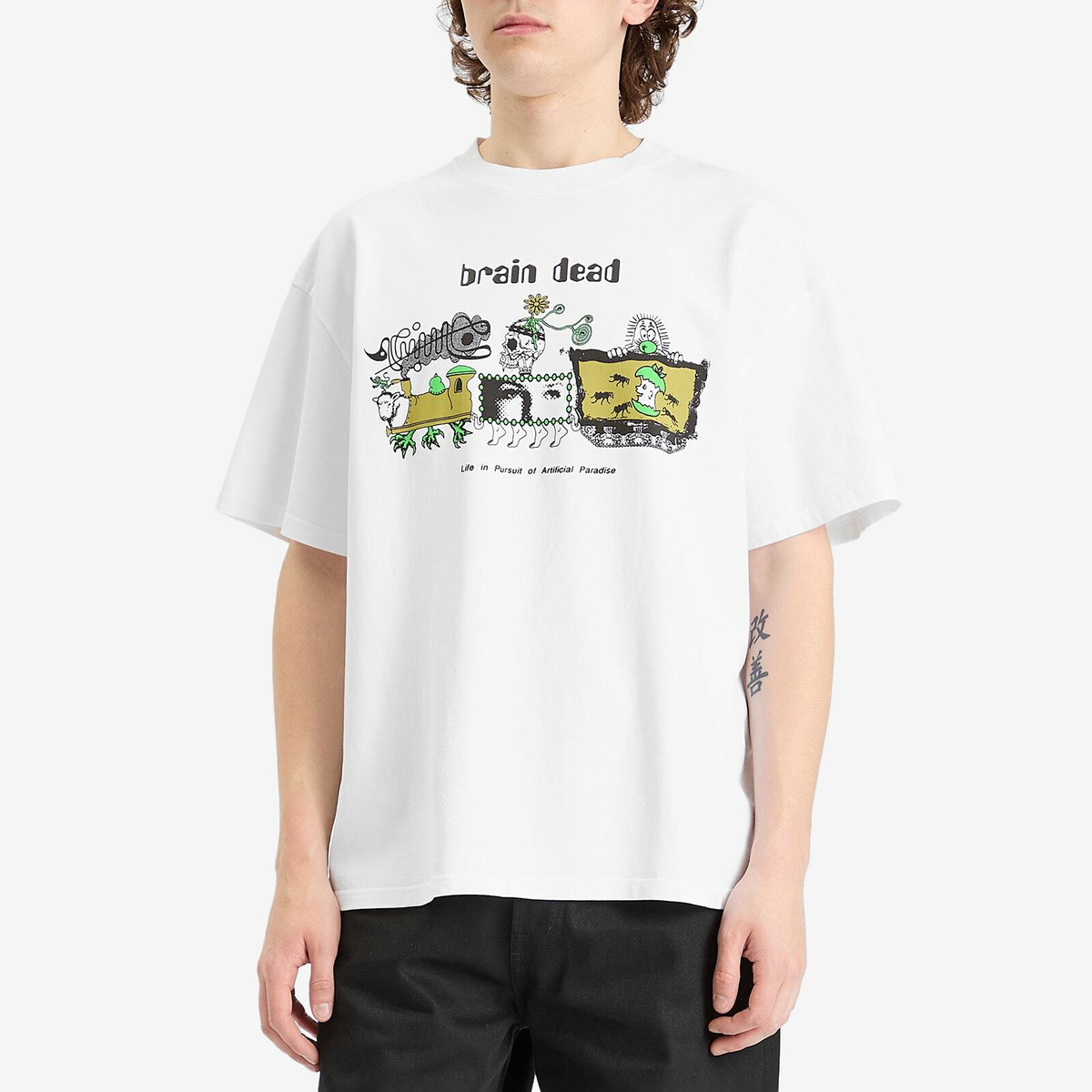 Brain Dead Men's Artificial Paradise T-Shirt in White Brain Dead