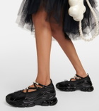 Simone Rocha Low Trek faux pearl-embellished shoes