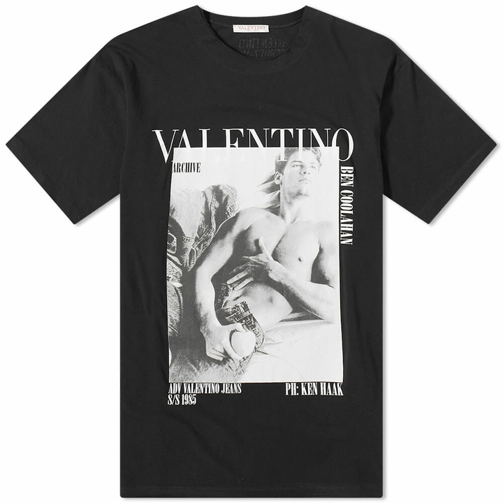 Photo: Valentino Men's Archive Print T-Shirt in Nero/Bianco