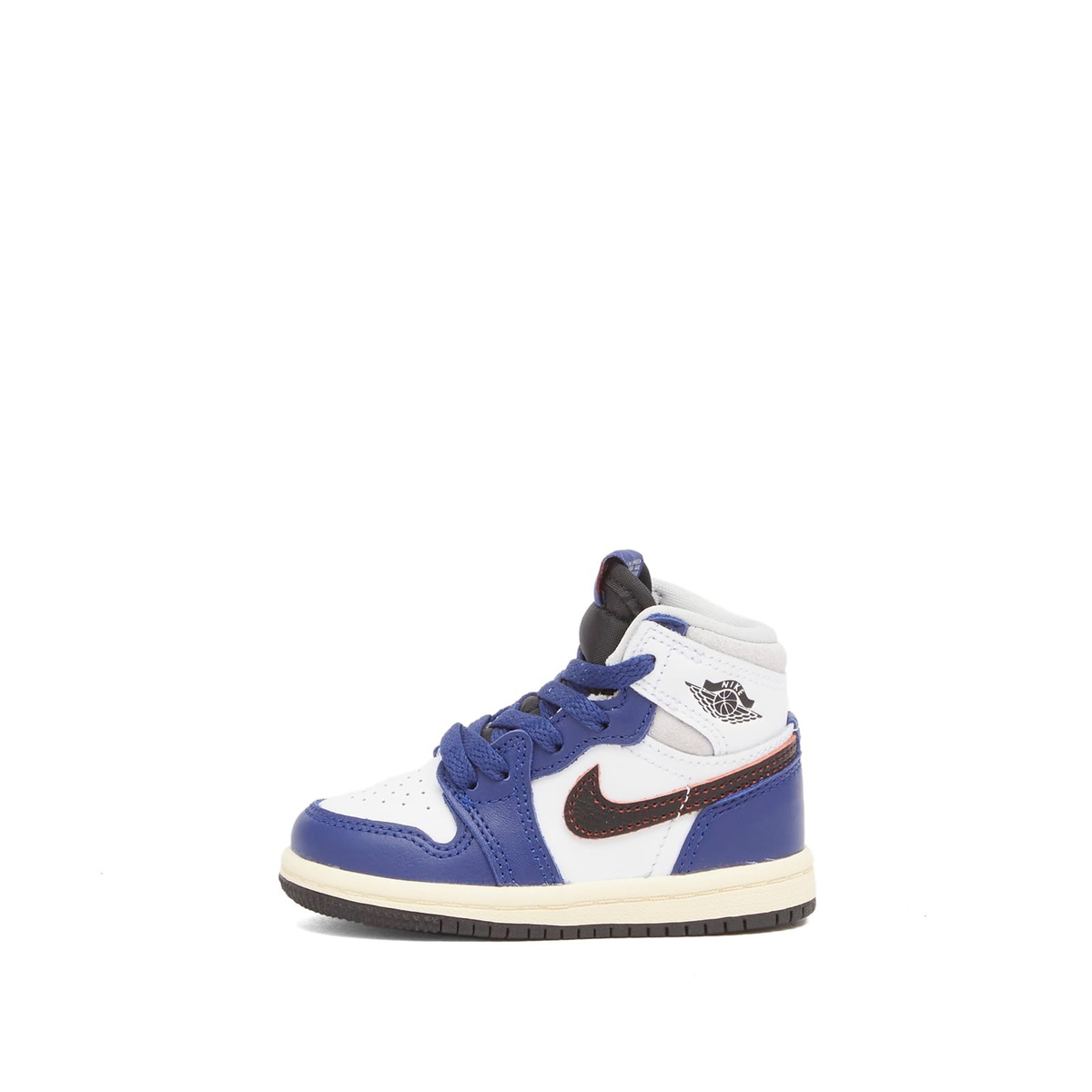 Air Jordan 4 Retro Edge PS Sneakers in White/Hyper Violet