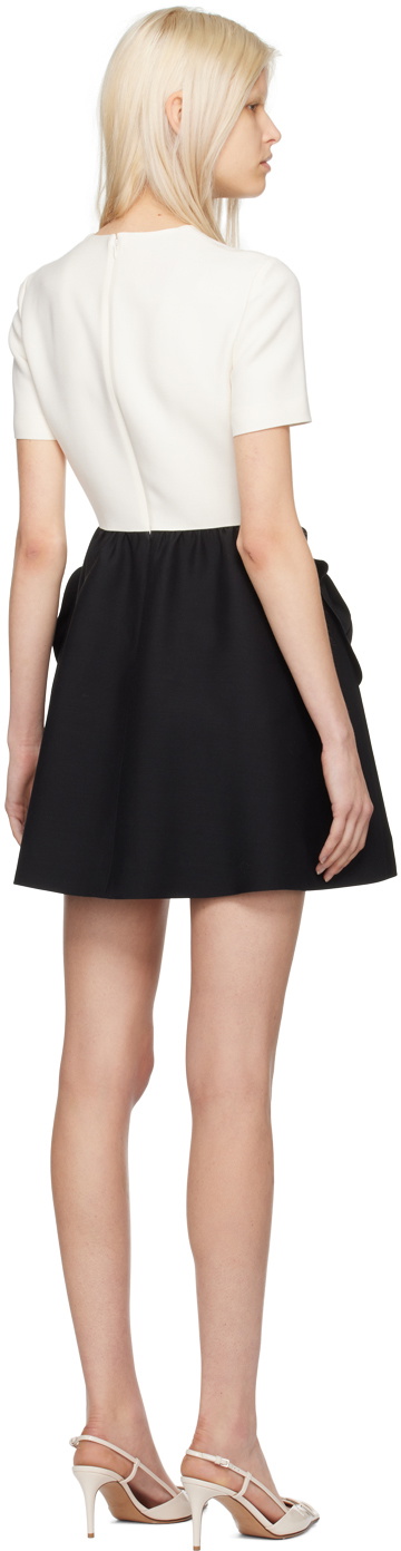 【送料&関税込】Valentino White And Black Mini Dress 22365591_52292700_600.jpg
