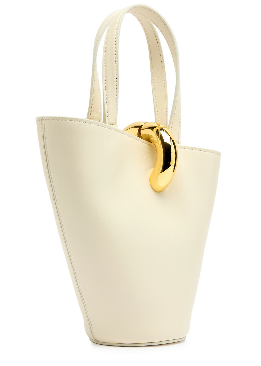 Jacquemus Le Petit Bambola Leather Bucket bag - Ivory - One Jacquemus Le Petit Bambola Leather Bucket bag - Ivory - One