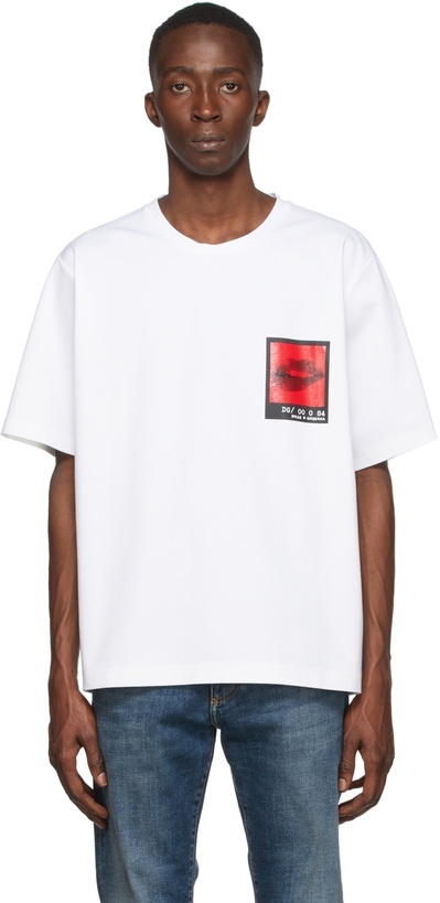 Photo: Dolce & Gabbana White Print T-Shirt