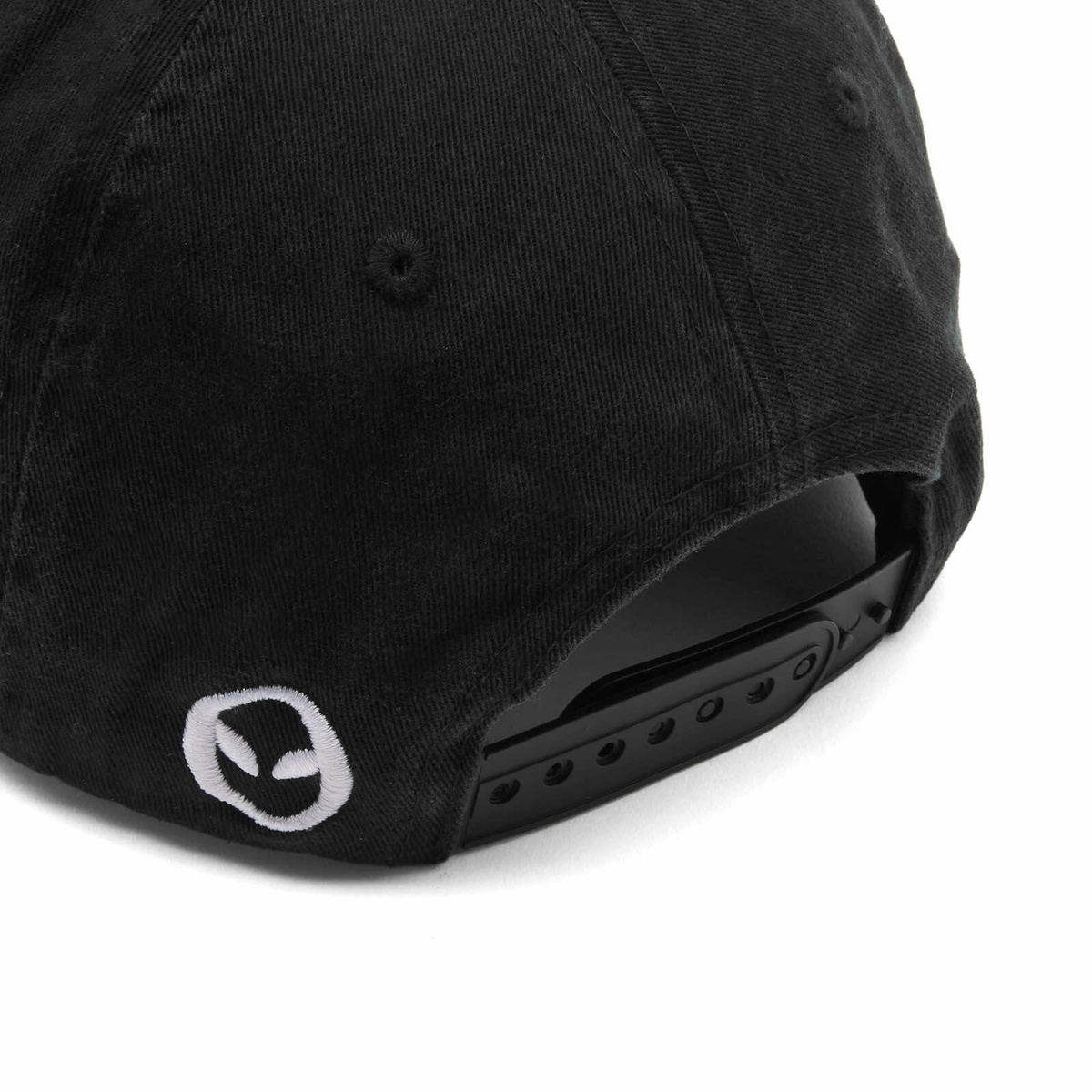 No Problemo Men's Logo Cap in Black 