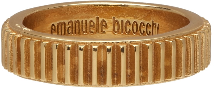 Photo: Emanuele Bicocchi Gold Serrated Band Ring
