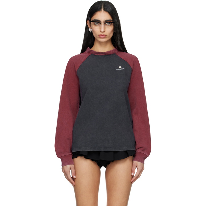 Photo: SHUSHU/TONG Gray & Burgundy Crewneck Long-Sleeve T-shirt