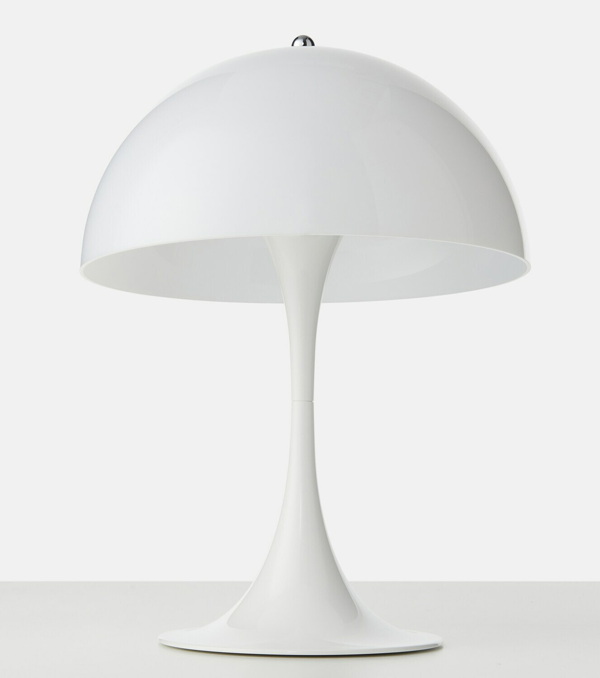 Louis Poulsen Panthella 320 table lamp by Verner Panton (universal plug)