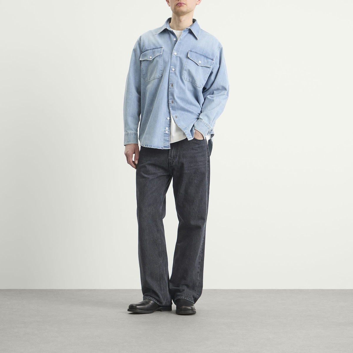 Carter Young Men's Washed Denim Utility Hugo Shirt in Bruce Wash