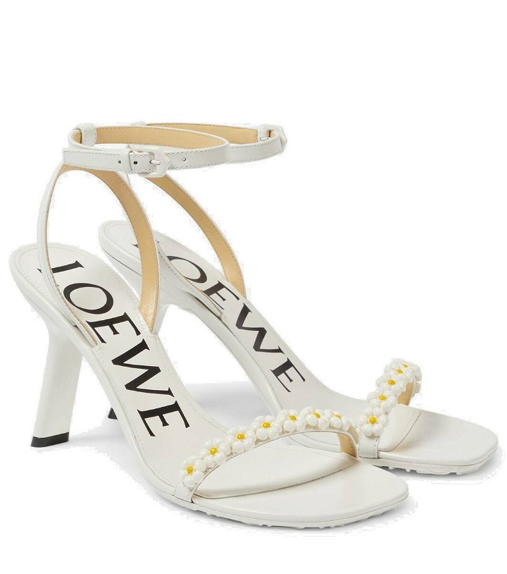 Photo: Loewe Paula's Ibiza Petal Daisy floral-appliqué leather sandals