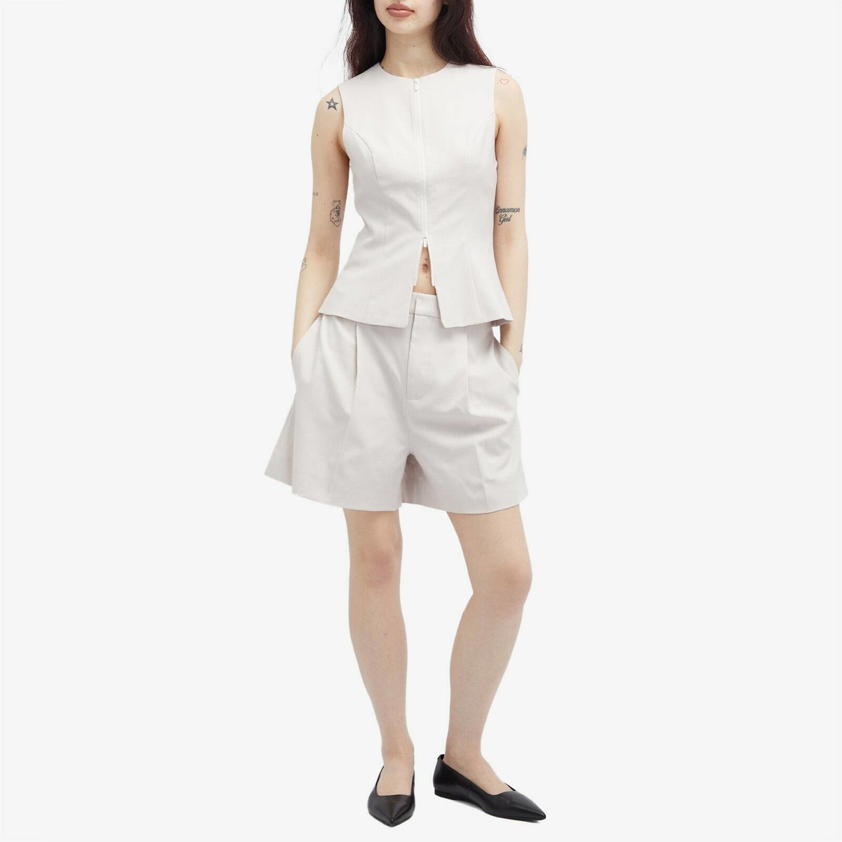 SIR. Women's Laredo Tailored Short in Light Ecru