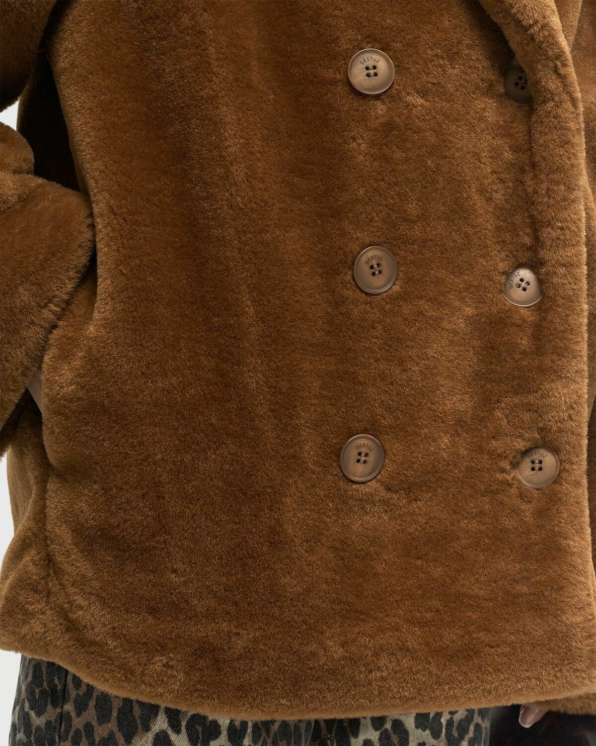 Gestuz Fanniegz Oz Jacket Brown Coats