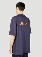 VETEMENTS - Jesus Loves Me T-Shirt in Navy