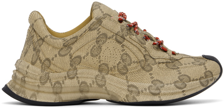 Photo: Gucci Beige Run Sneakers