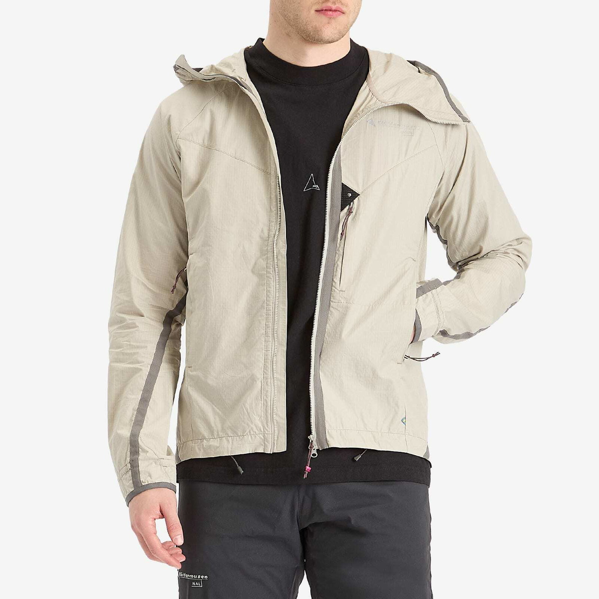 Klättermusen Men's Ansur Hooded Wind Jacket in Dove Raven